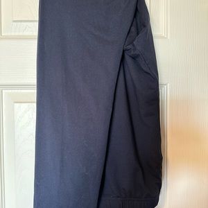 Black leggings